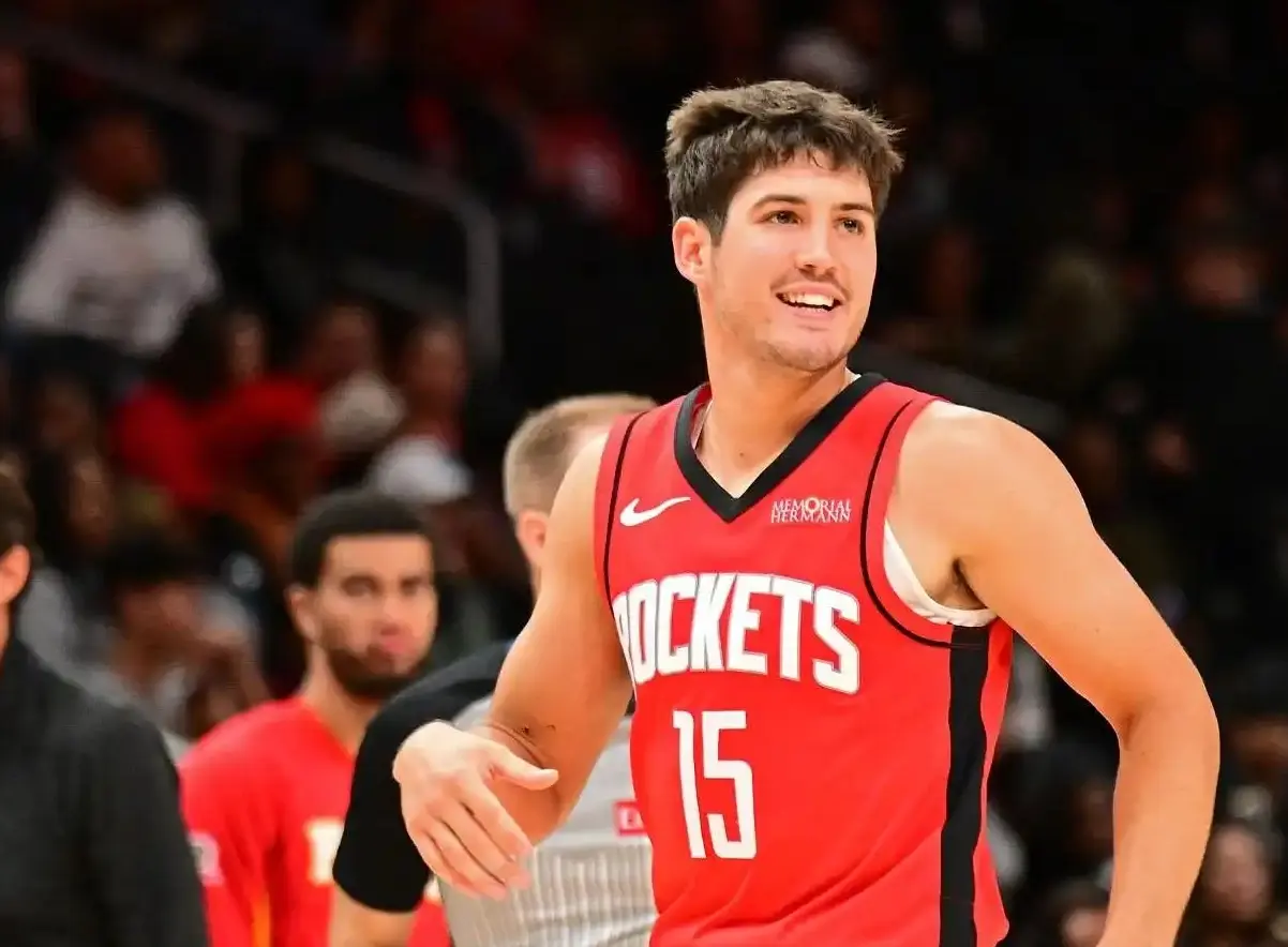 火箭捡漏成 火箭捡漏成