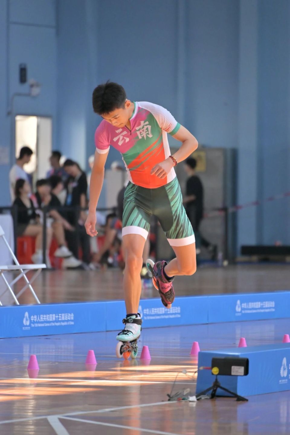 美展现, 枚金牌 美展现, 枚金牌